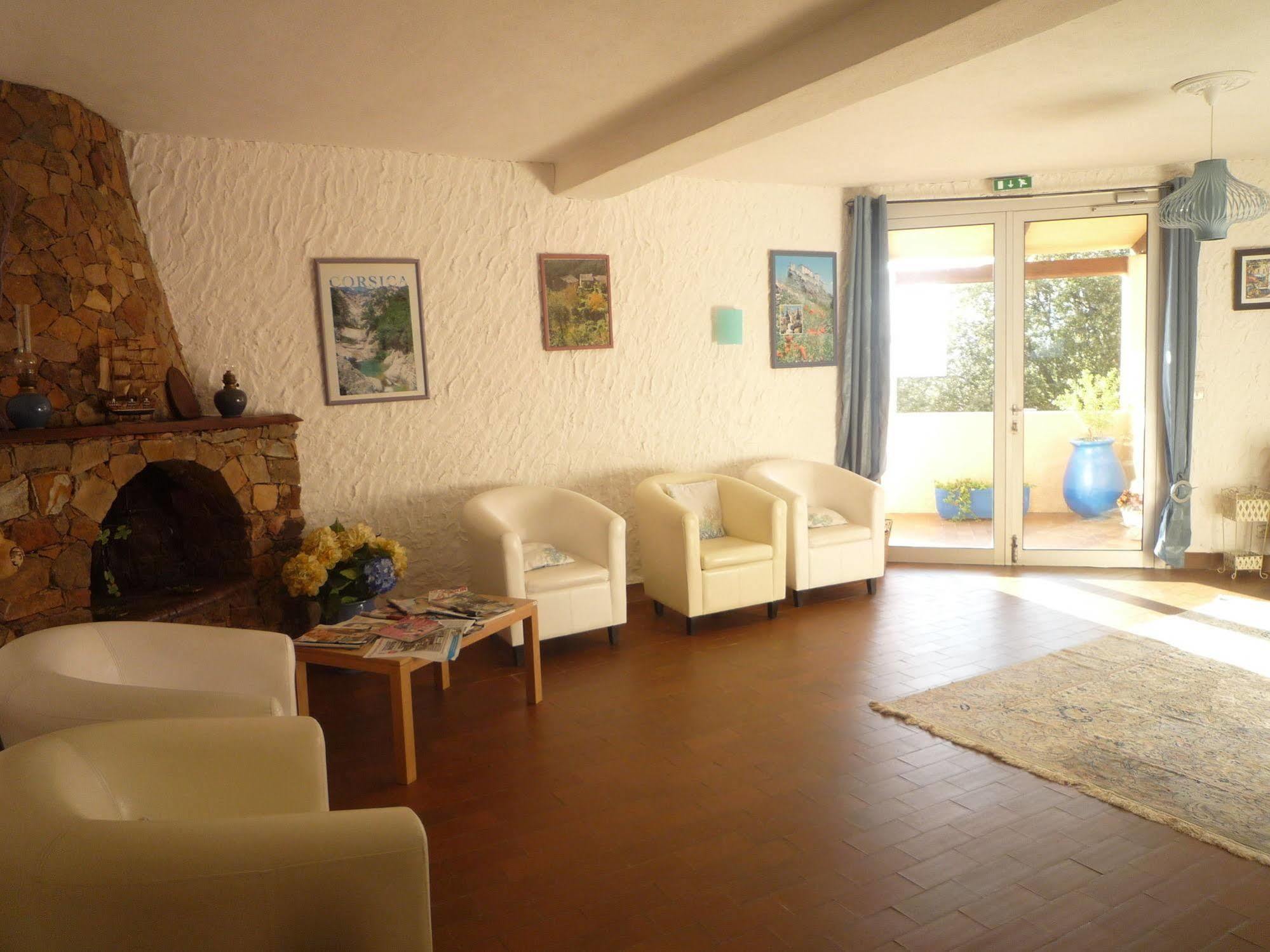 גלריה Hotel Cinque Arcate מראה חיצוני תמונה